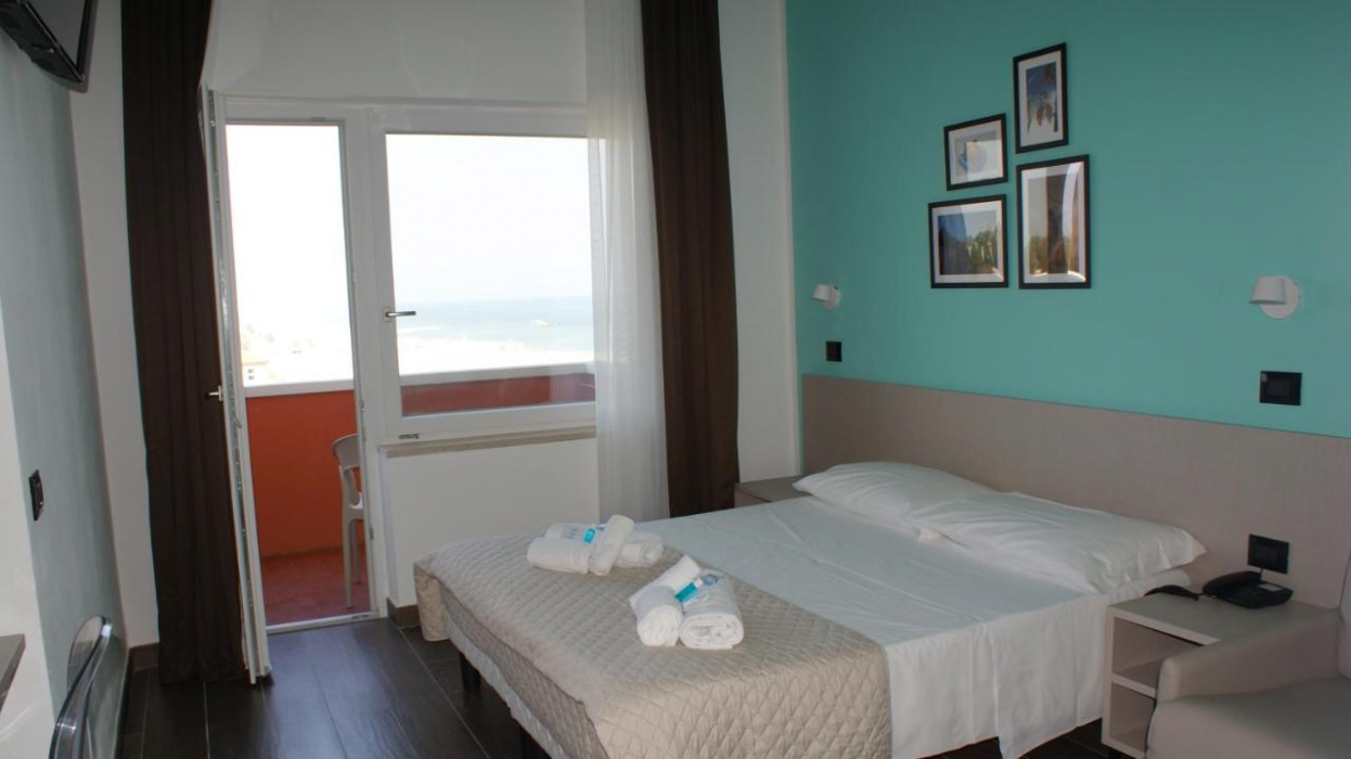 Hotel Palazzo Caveja 17/61