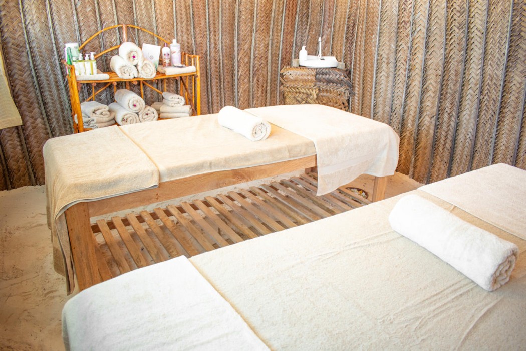 AHG Sun Bay Mlilile Beach Hotel 45/75
