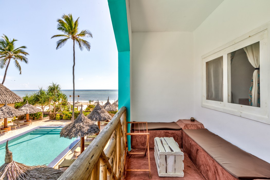 AHG Sun Bay Mlilile Beach Hotel 38/75