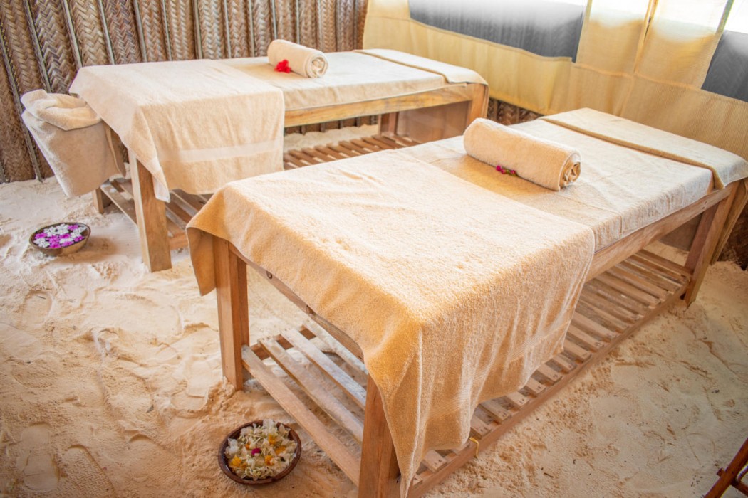 AHG Sun Bay Mlilile Beach Hotel 46/75