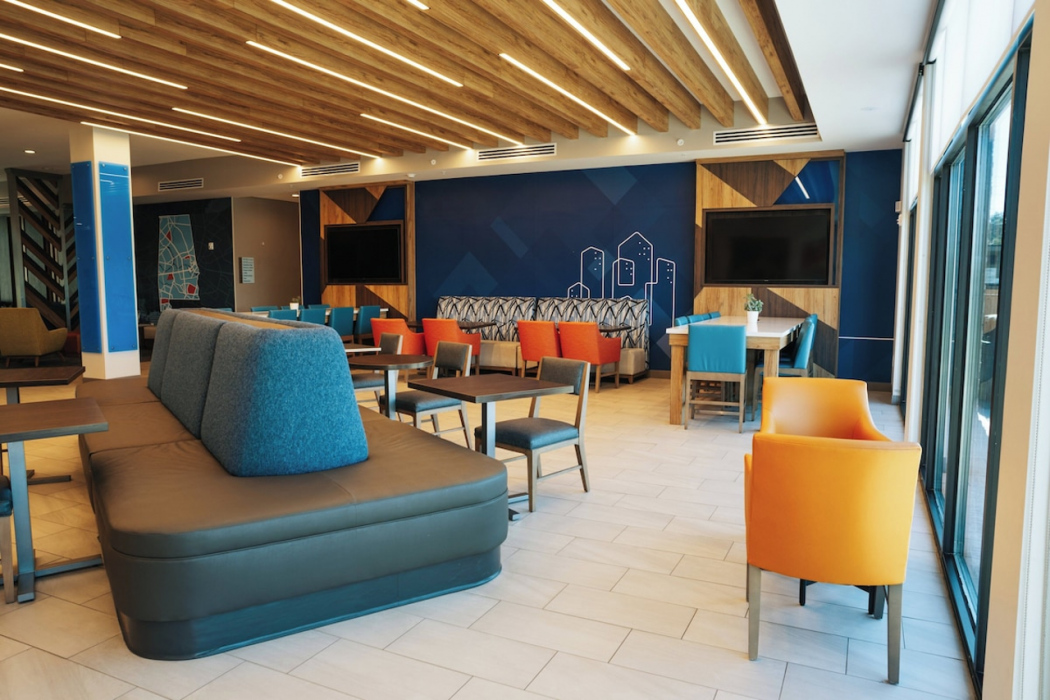 Holiday Inn Express & Suites McCalla - Birmingham West 5/58