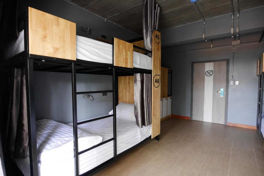 Ray Hostel 11/43