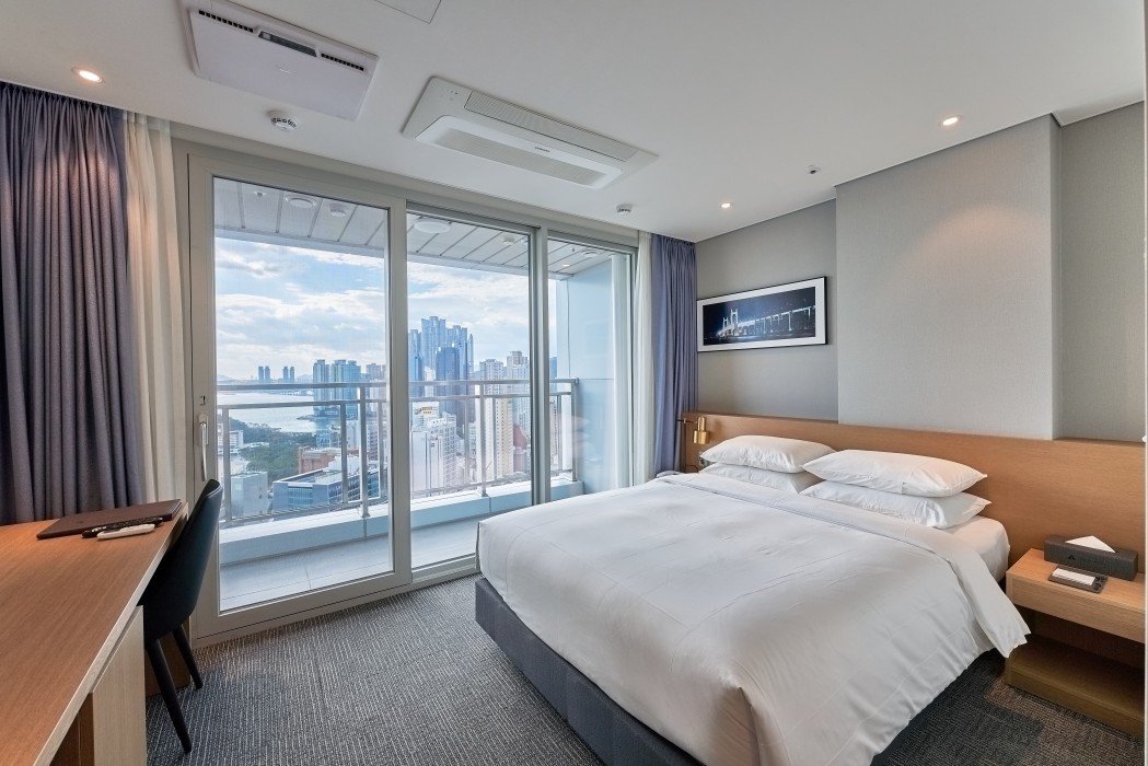 High Ocean Deluxe Double Room
