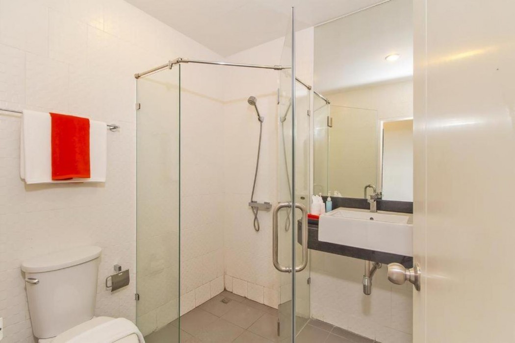 Chic Condo Karon 18/61