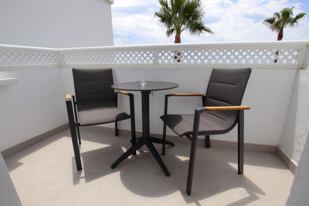Ramada Hotel and Suites By Wyndham Costa Del Sol 37/75