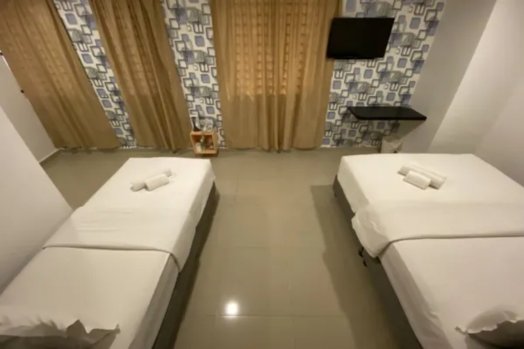 Shobi Hotel 22/48