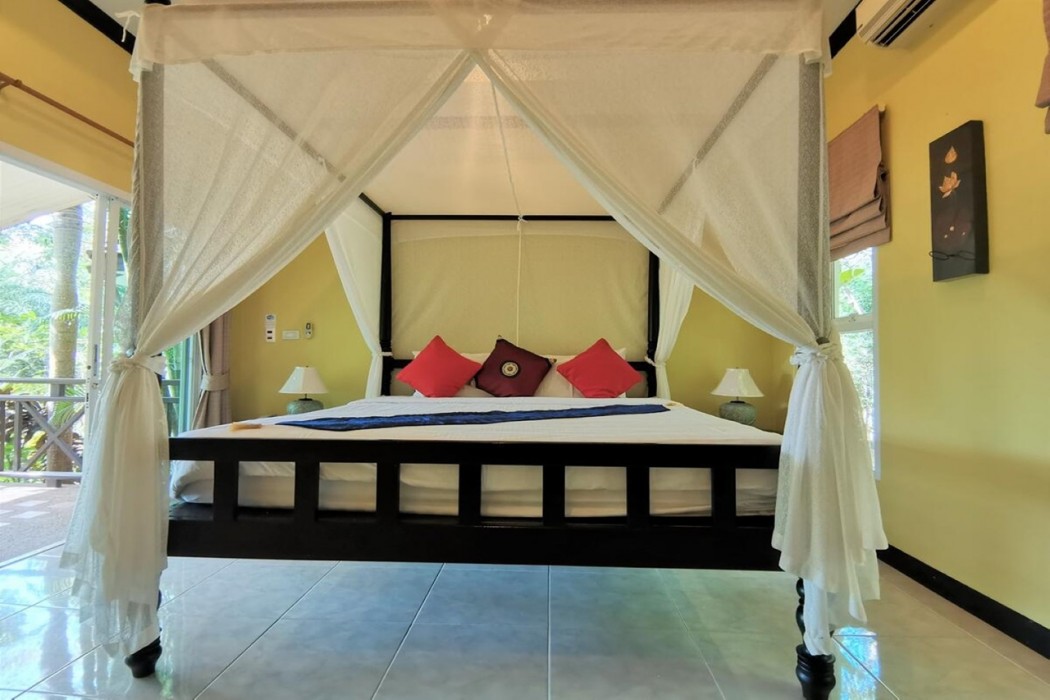 Thai Modern Resort and Spa 24/83