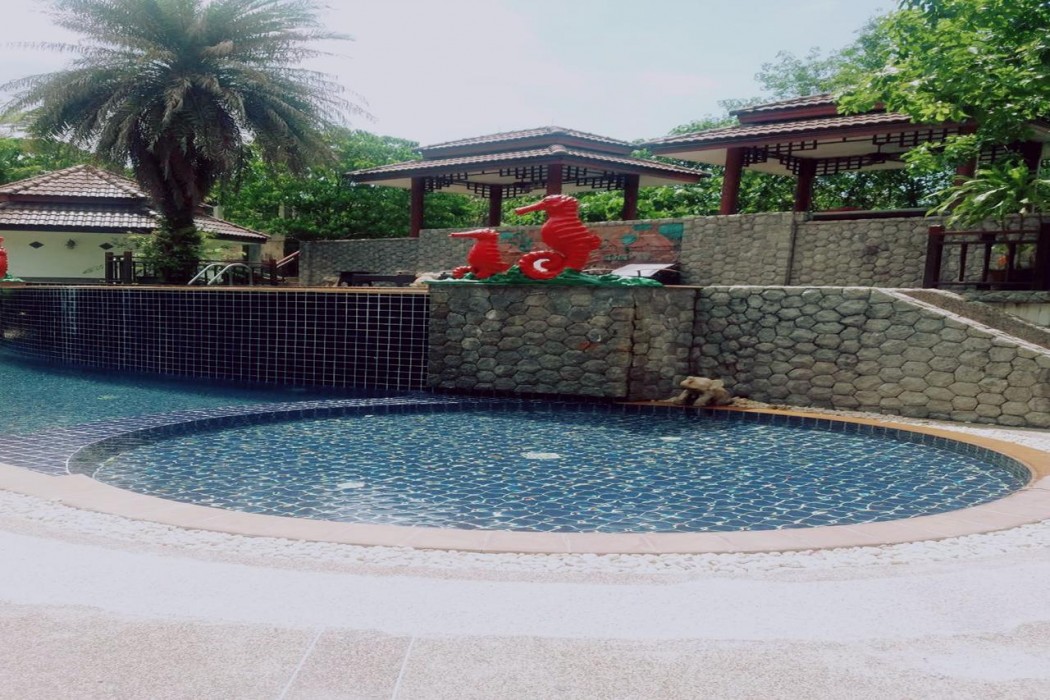 Thai Modern Resort and Spa 50/83