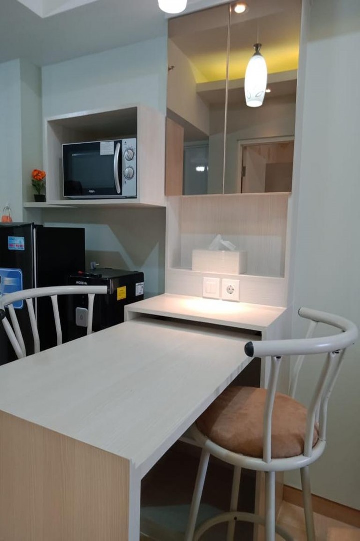 Springlake Apartment Summarecon by Veeroom by ZUZU 7/42