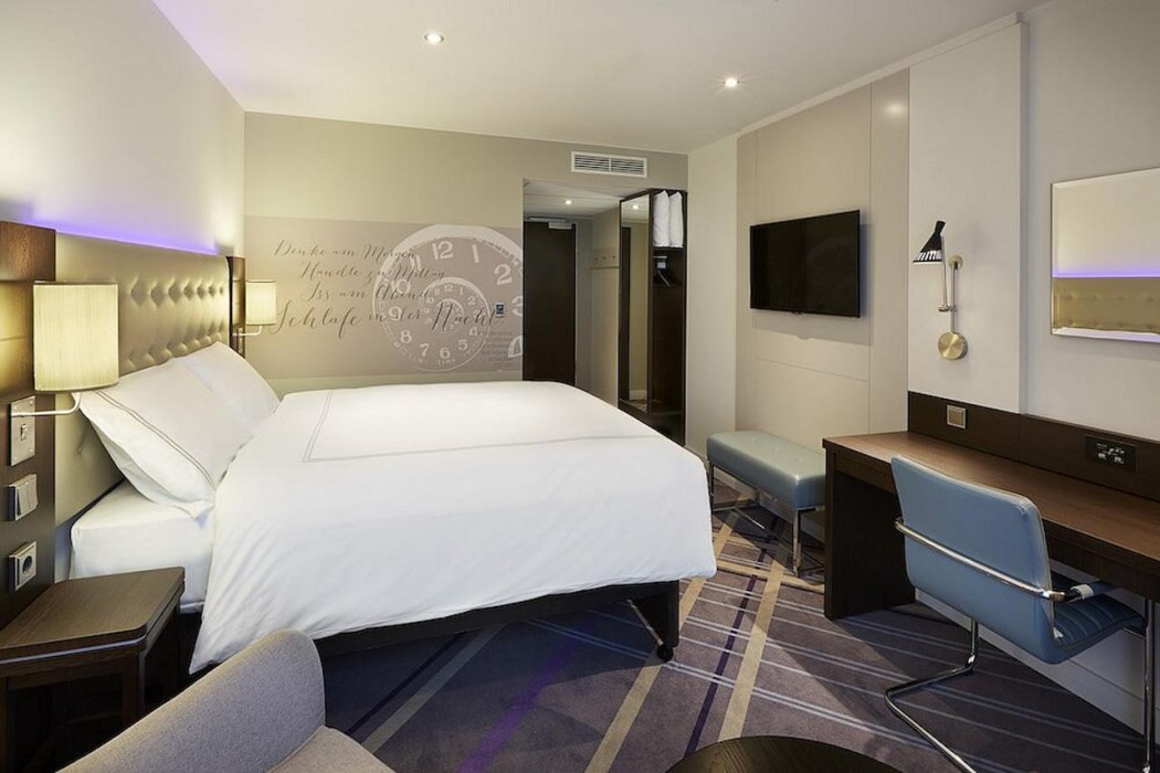 Premier Inn Dusseldorf City Friedrichstadt 10/37