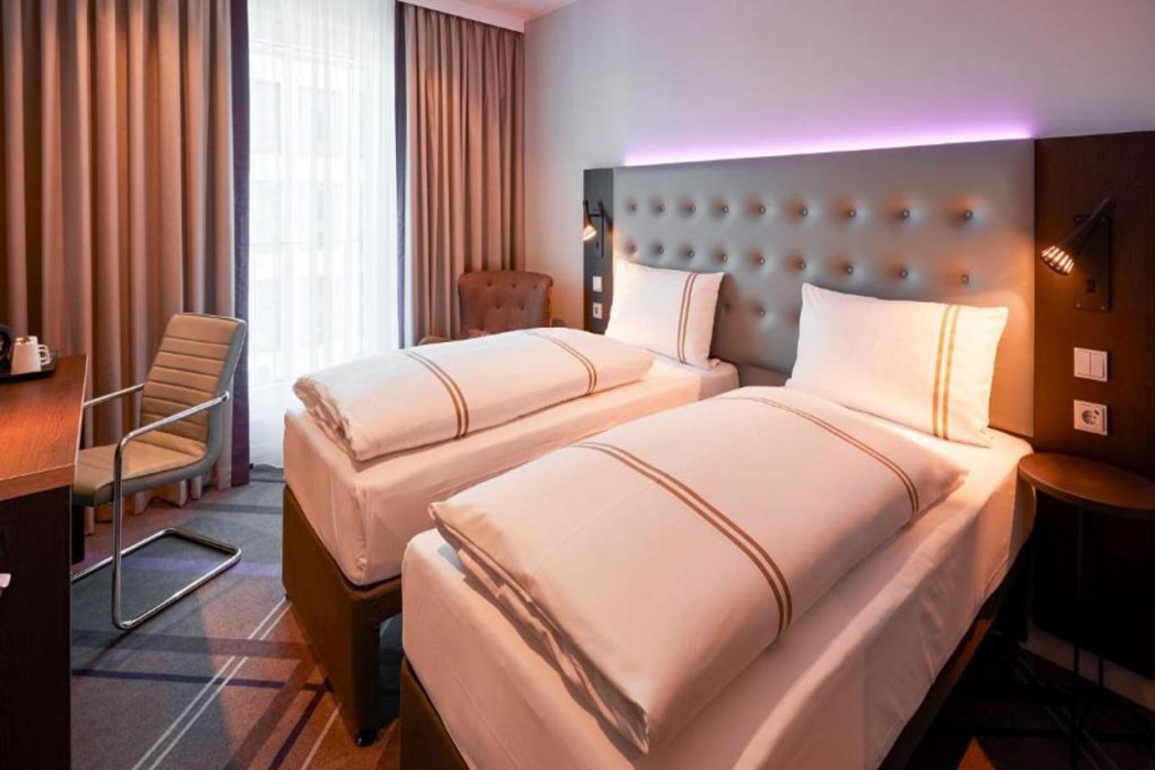 Premier Inn Nuremberg City Opernhaus 9/25