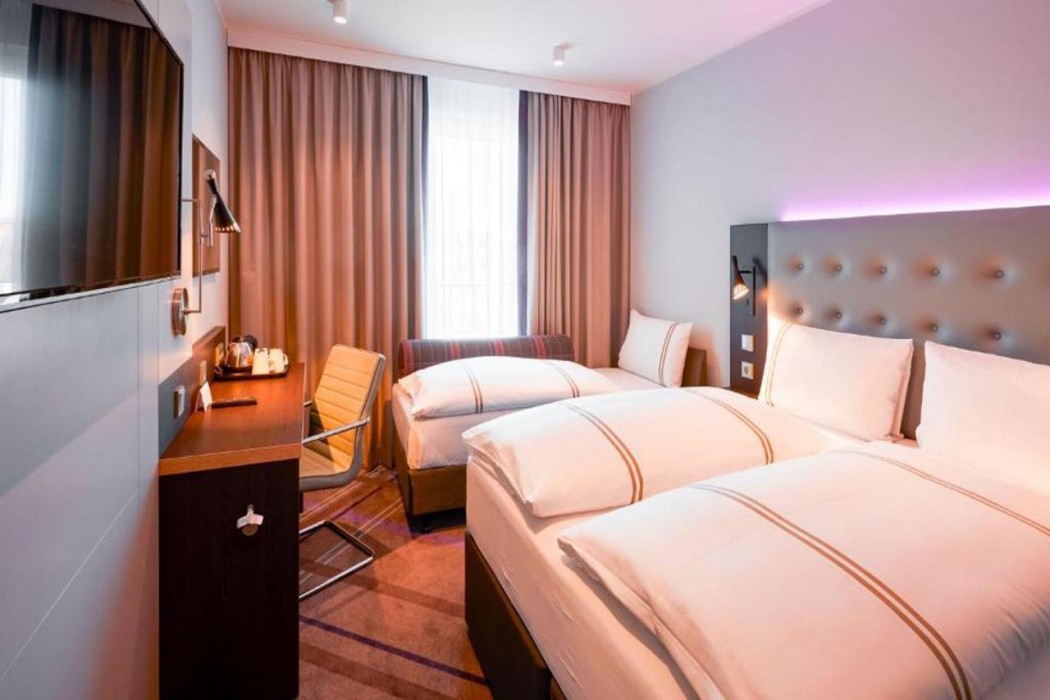 Premier Inn Nuremberg City Opernhaus 8/25