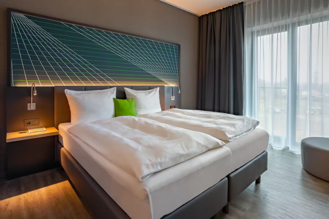 elaya hotel kevelaer, Trademark Collection by Wyndham 8/20