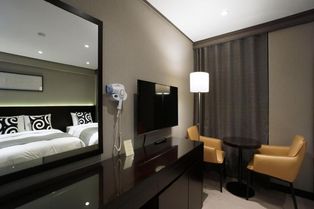Insadong Crown Hotel 18/60
