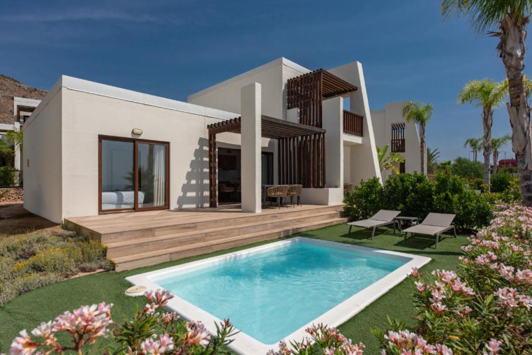 Four Points by Sheraton Costa Blanca Villas 1/16