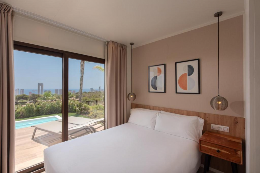 Four Points by Sheraton Costa Blanca Villas 10/16