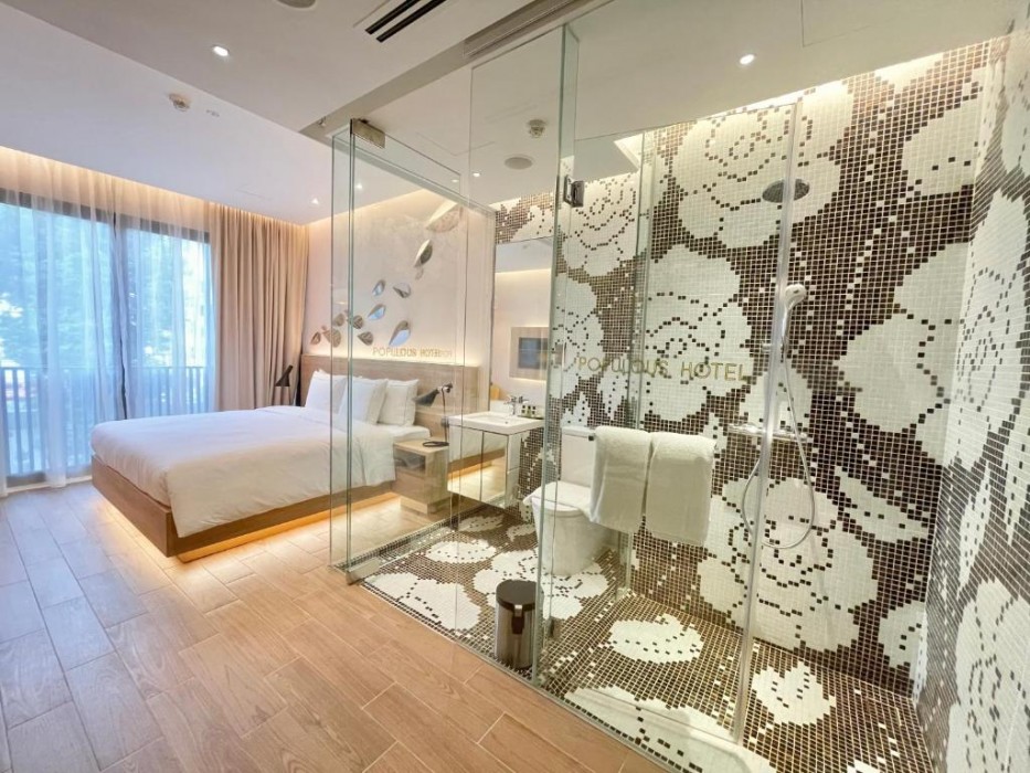LION PEAK HOTEL RAFFLES (EX POPULOUS HOTEL) 25/32