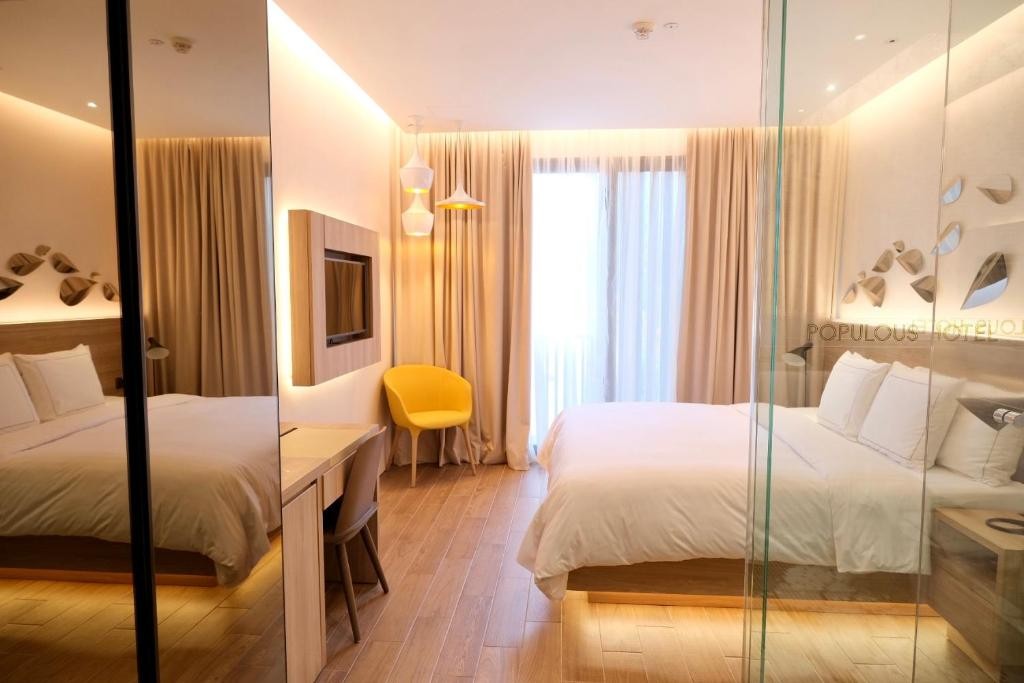LION PEAK HOTEL RAFFLES (EX POPULOUS HOTEL) 9/32