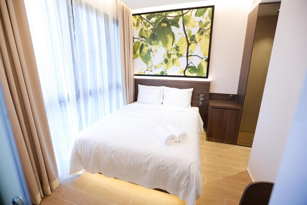 LION PEAK HOTEL RAFFLES (EX POPULOUS HOTEL) 11/32