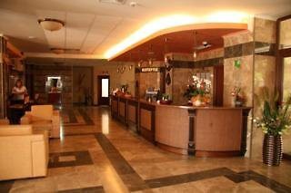 Hotel Saturn 10/45