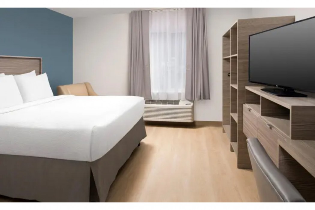 WoodSpring Suites Seattle Redmond 6/14