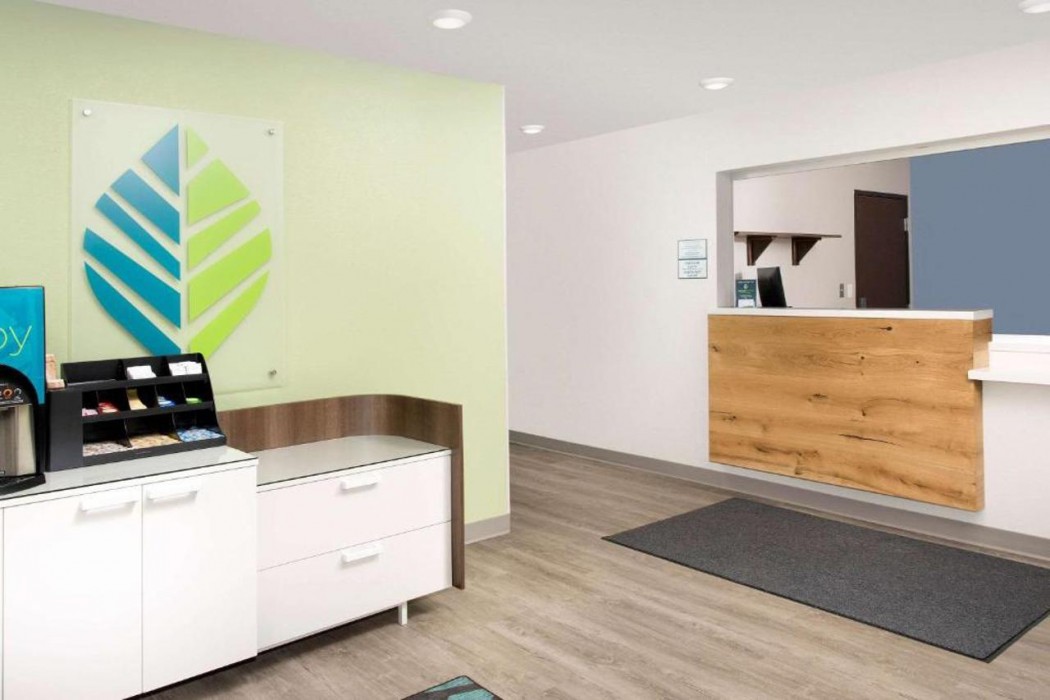 WoodSpring Suites Chicago Tinley Park 7/39