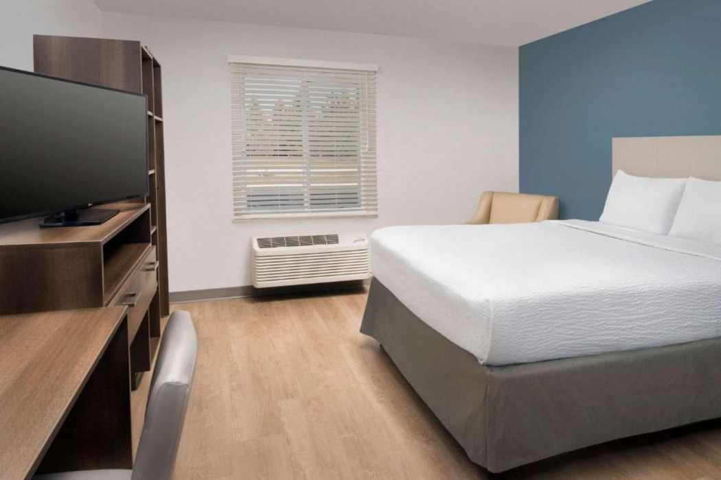 WoodSpring Suites Chicago Tinley Park 12/39