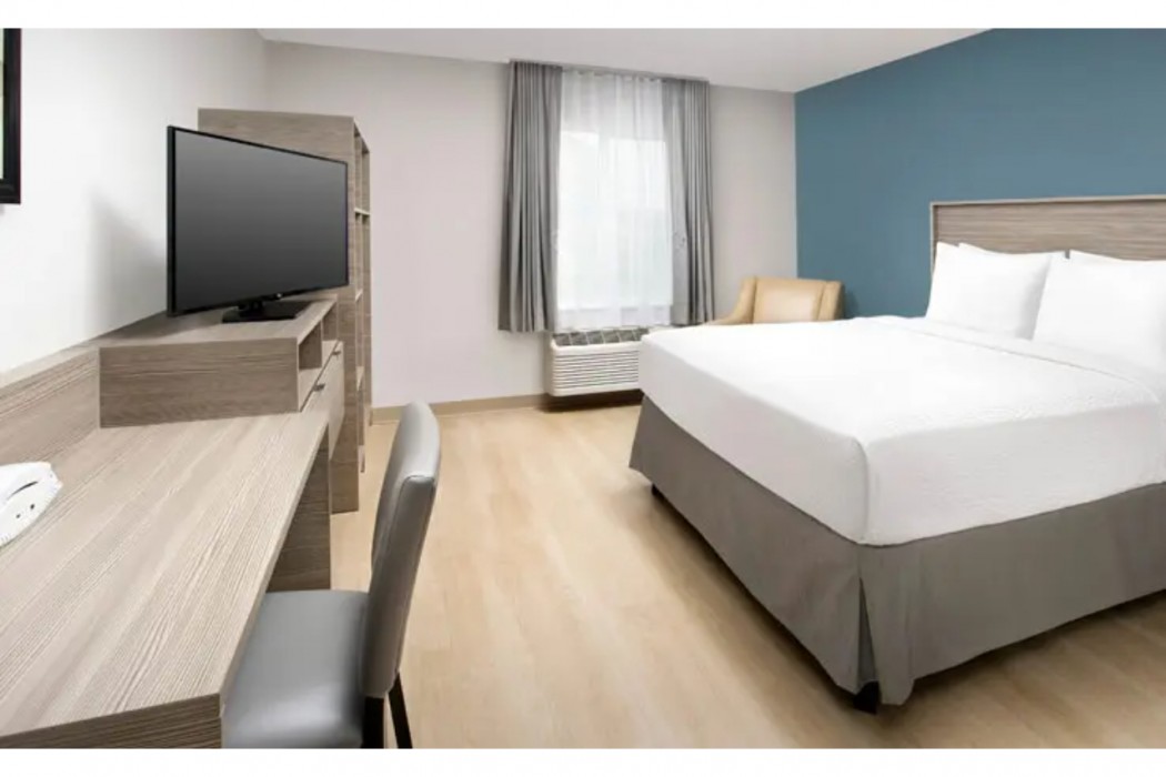 WoodSpring Suites Seattle Tukwila 4/12