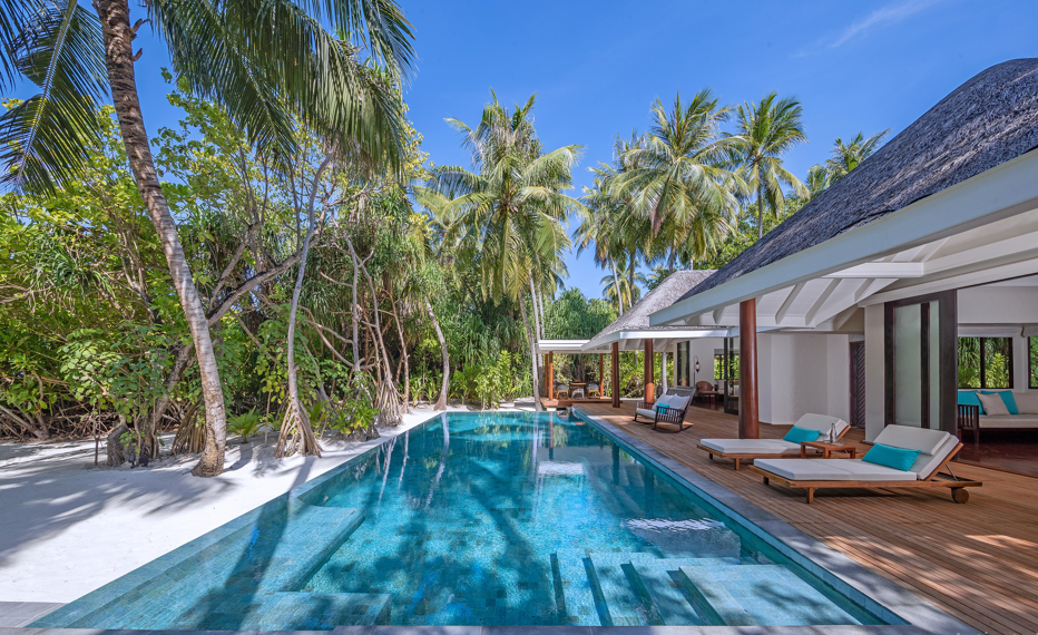Two Bedroom Family Beach Pool Villa -Transfer Included