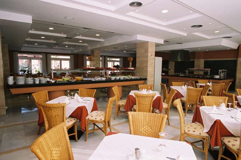 Apartahotel Arena Center 26/58