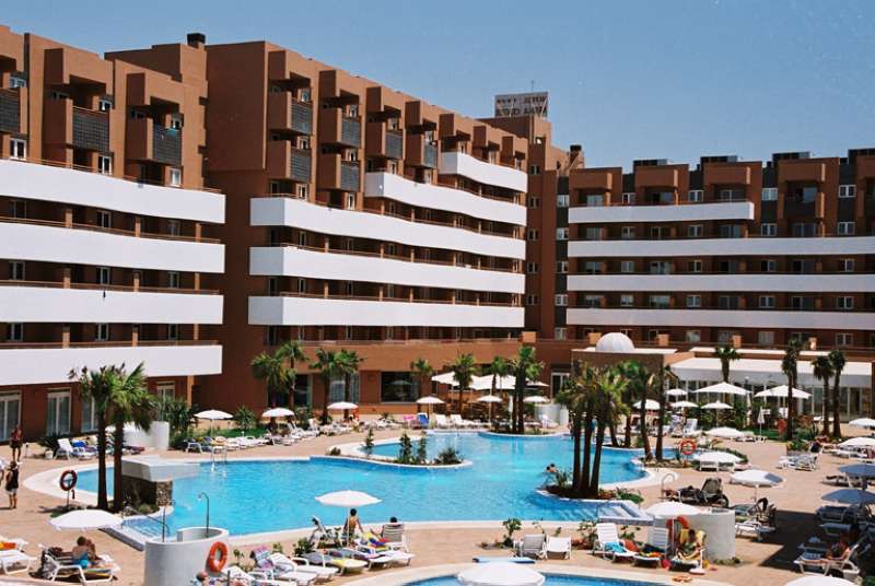 Apartahotel Arena Center 2/58