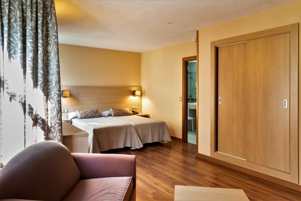Panorama Hotel 8/37
