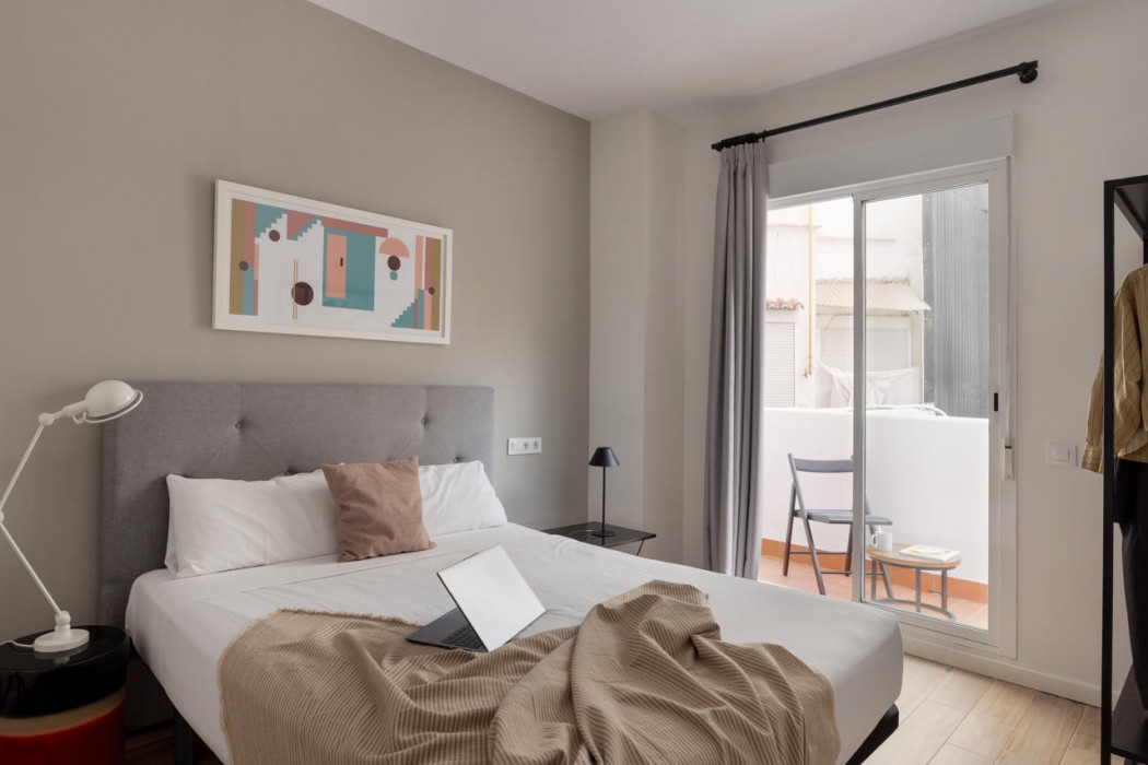 Libere Valencia Abastos Apartaments 12/69