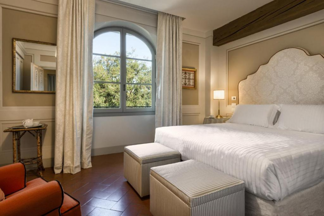 Room at Torre A Cona, RIGNANO SULLARNO (FLORENCE)