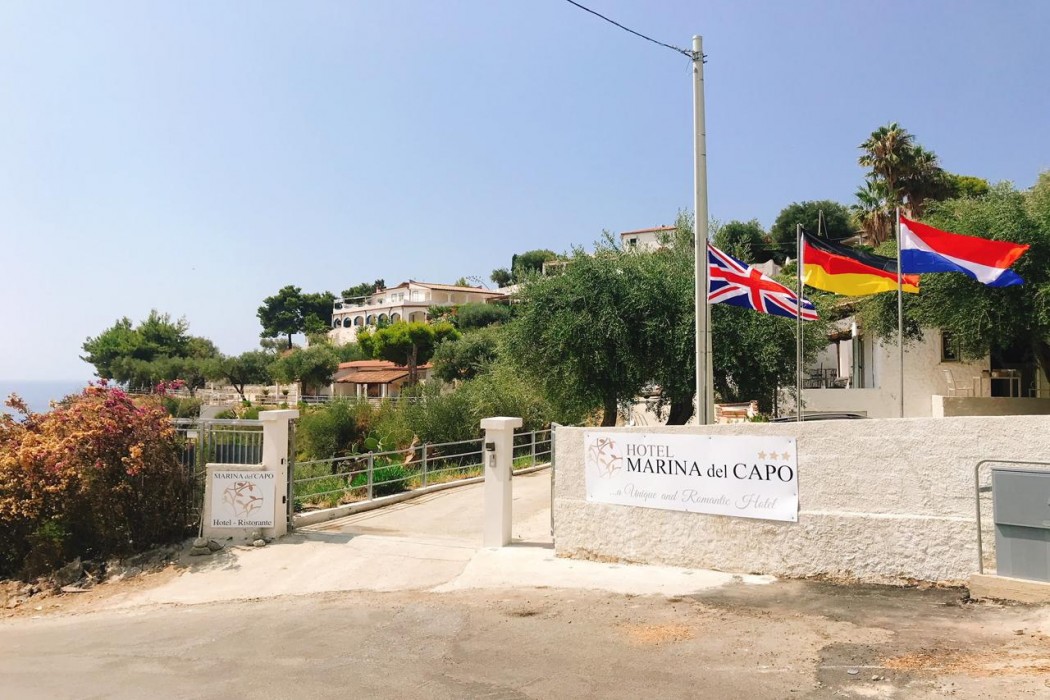 Marina del Capo 1/33