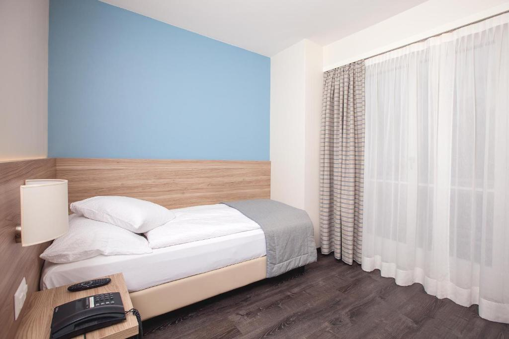 Room at Hotel de Chailly, MONTREUX
