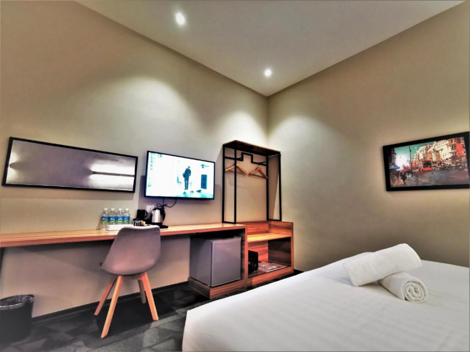 Prestigo Hotel 17/53