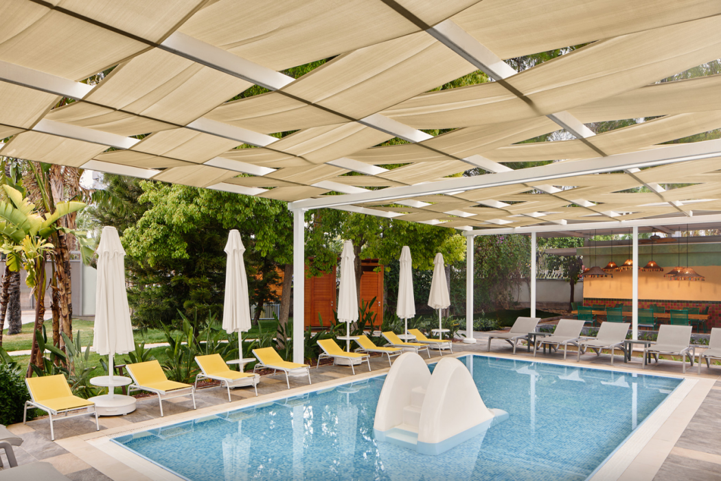 Akra V Hotel 24/30