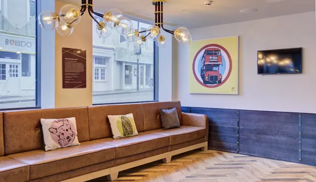 hub by Premier Inn London West Brompton hotel 14/27