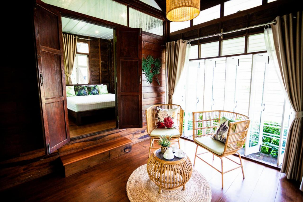 Baan Suan Krung Kao 12/57