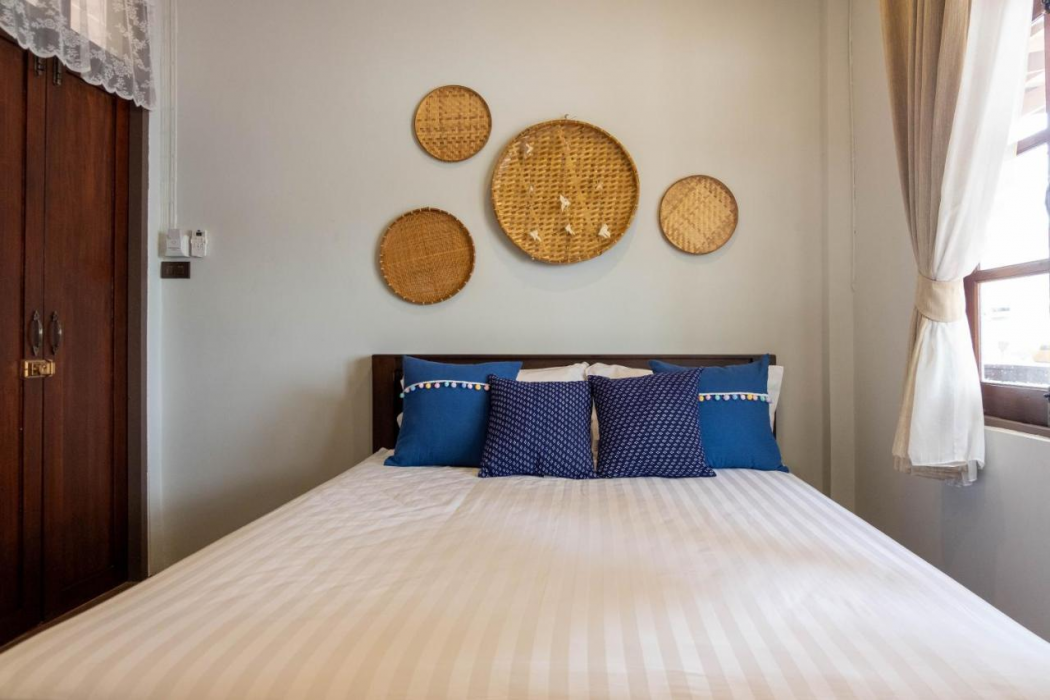 Baan Suan Krung Kao 10/57