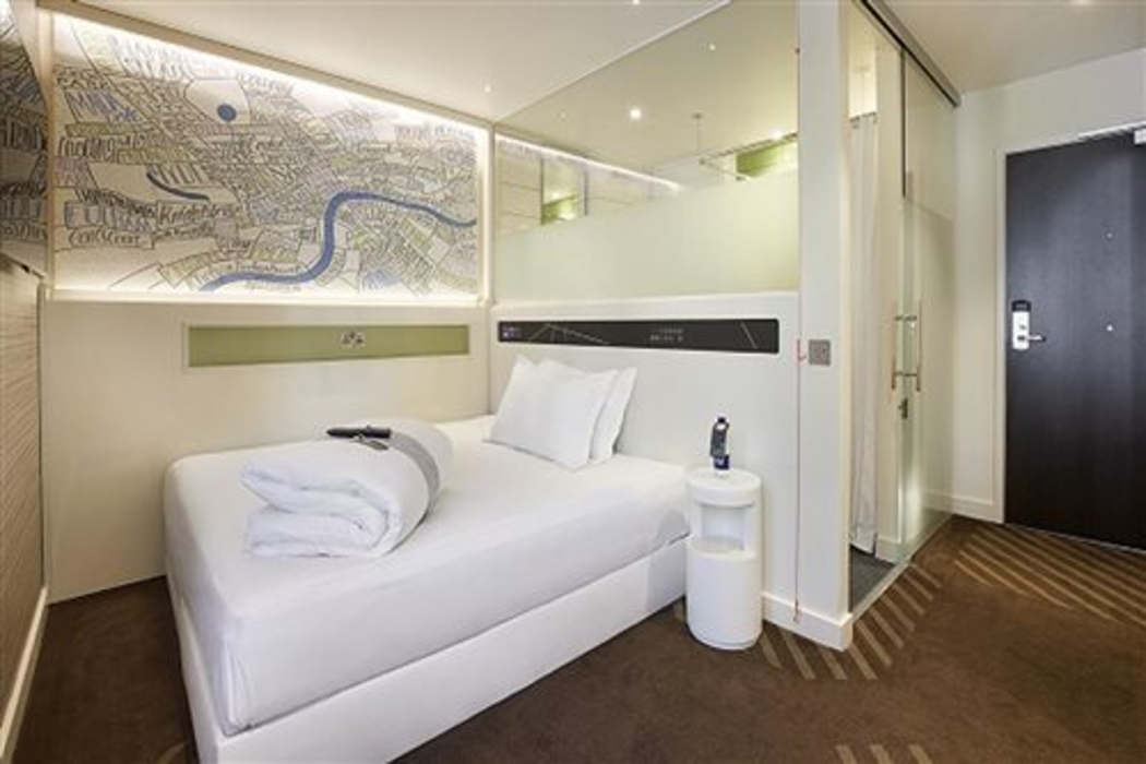 Room at Hub By Premier Inn Edinburgh Haymarket - Adults Only, EDINBURGH