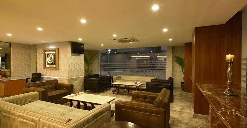 Royal Orchid Suites 9/58