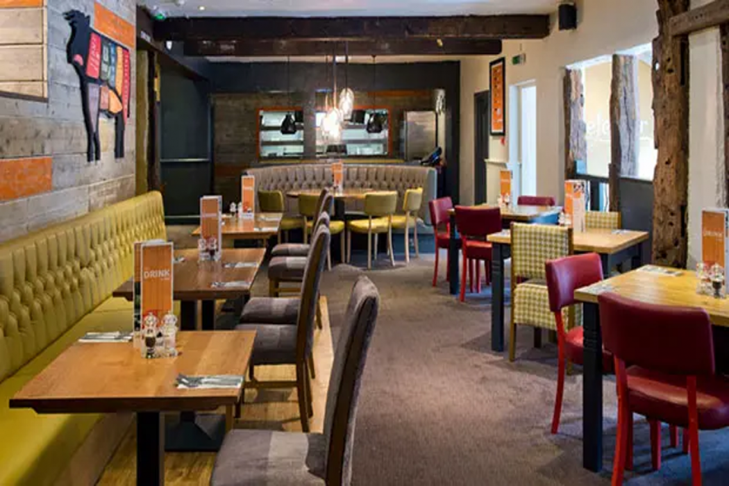 Premier Inn Redhill Reigate 19/25