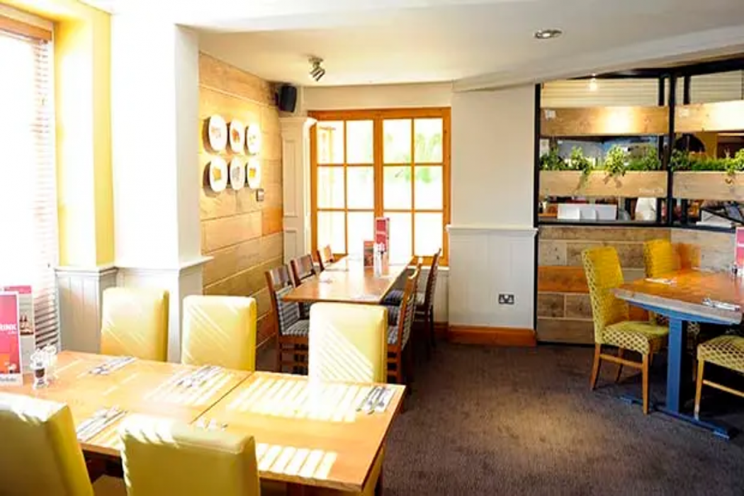 Premier Inn Petersfield 20/40