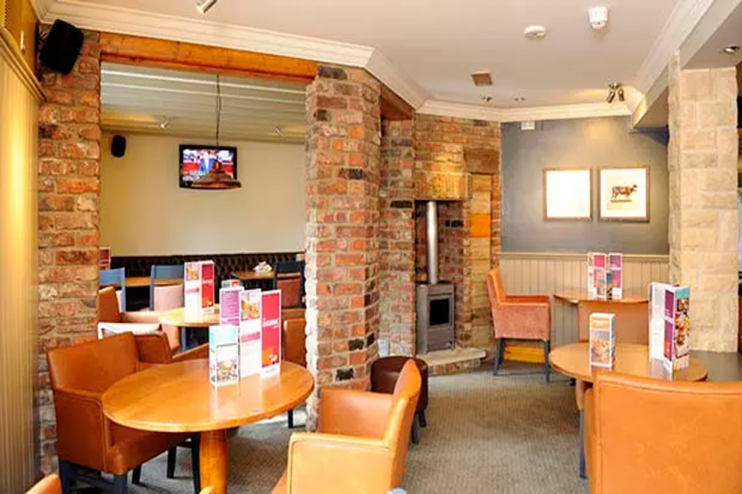 Premier Inn Petersfield 21/40