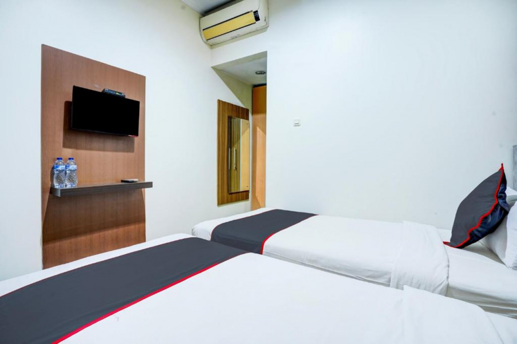 Hotel O Padang City Center Near Pantai Padang Formerly D'Dhave Hotel 9/32