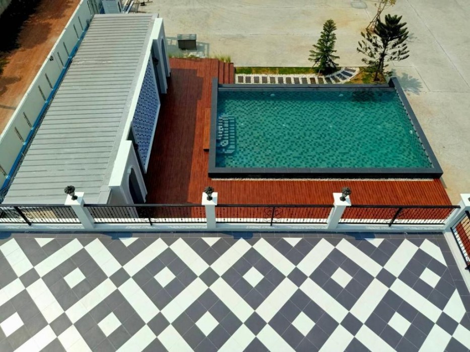 Koco Hotel 32/56
