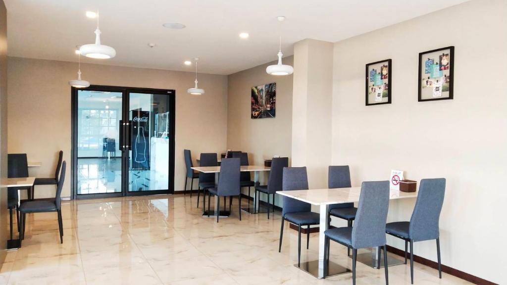 Koco Hotel 28/56