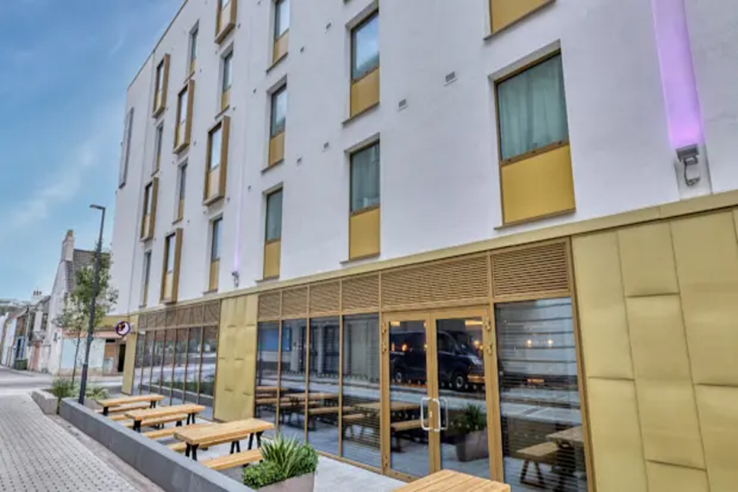 Premier Inn Jersey St Helier (Bath Street)